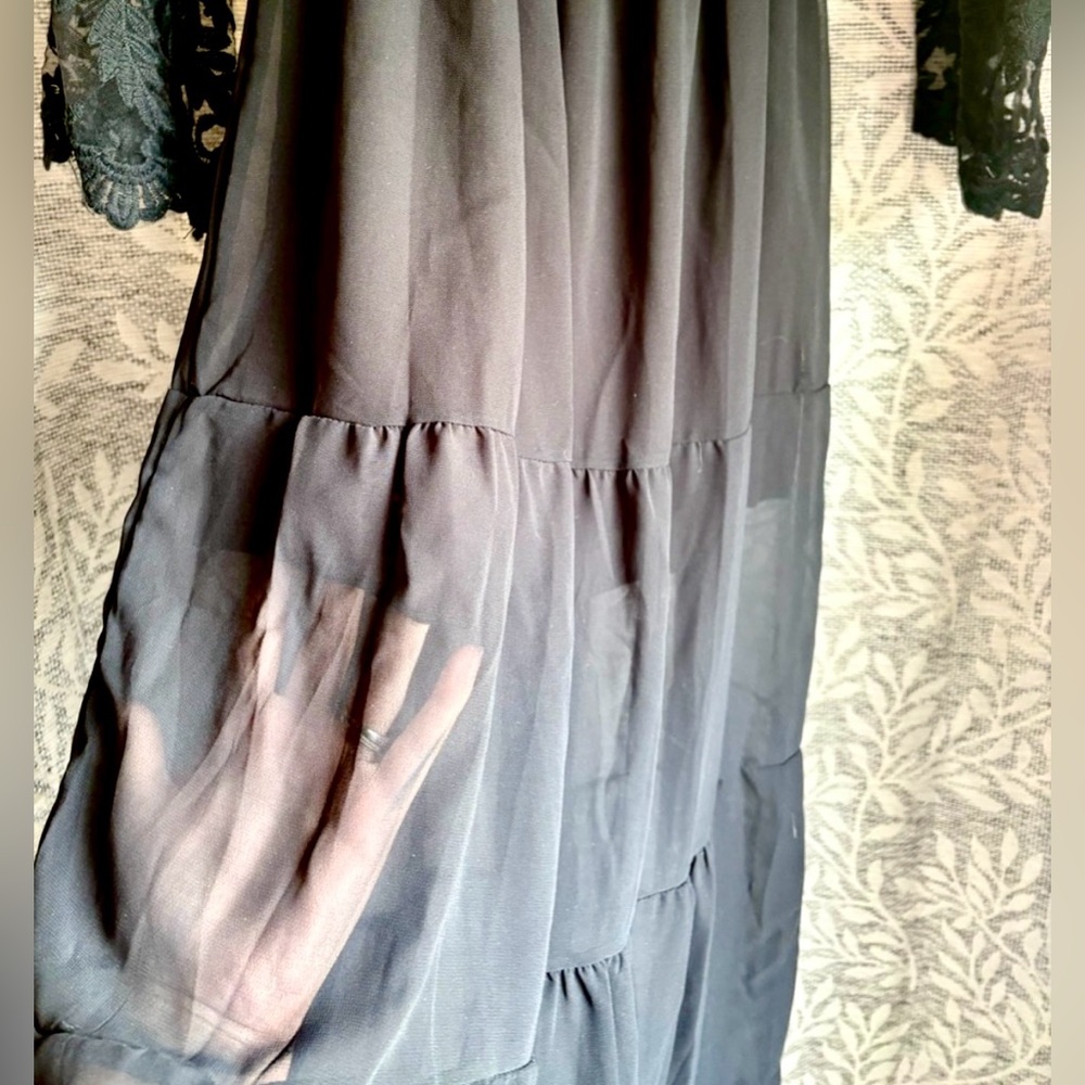**NWOT**   Queen Bee Maternity Black Long Sleeve Dress - Picture 4 of 5